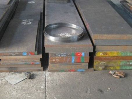 乌尔禾18NiCrMo5模具钢